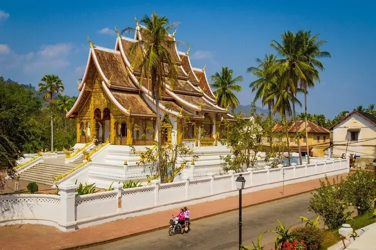Phonsavan - Luang Prabang